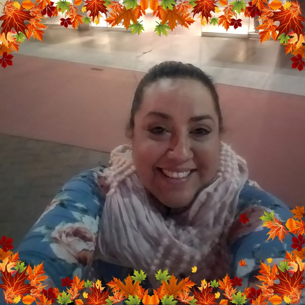 Meet your Posher, Adriannea